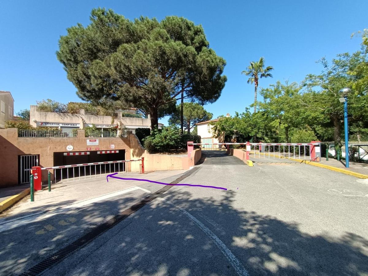 Port Cogolin, T2 Calme Dans Belle Residence, Piscine, Proche St Tropez Exterior photo